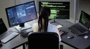 Modern-Cyber-defence-vs-Traditional